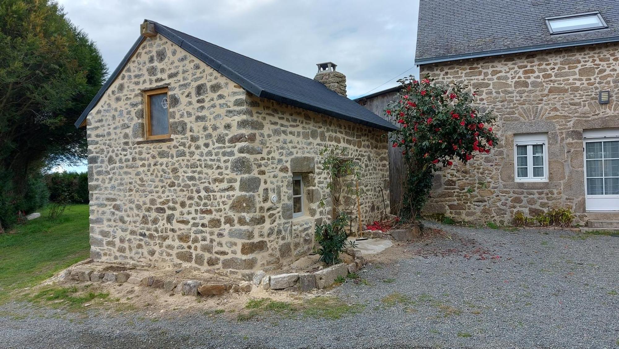 Gite La Rocherie Hambers Exterior photo